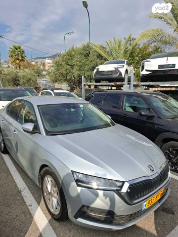 סקודה אוקטביה