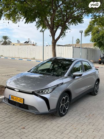 מודעת רכב ג׳ילי Geometry C