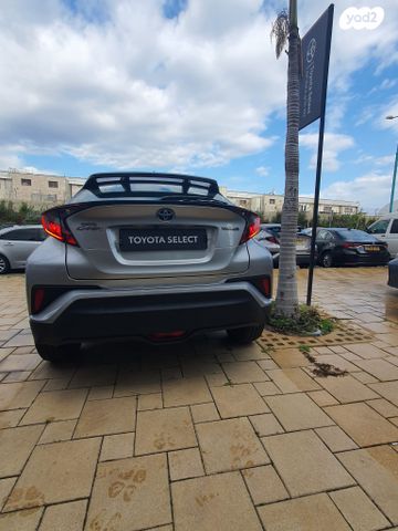 טויוטה C-HR