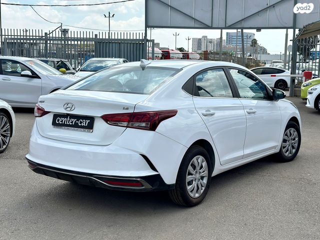 יונדאי אקסנט i25