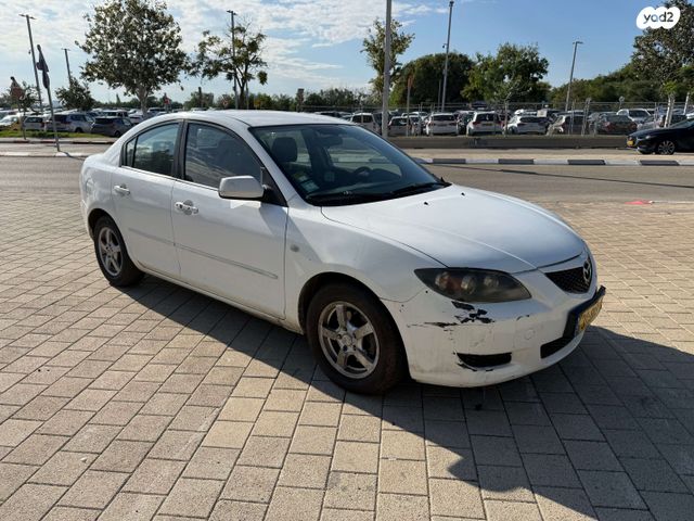 מאזדה 3