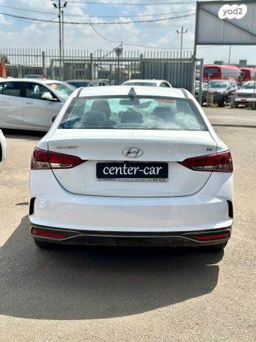 יונדאי אקסנט i25