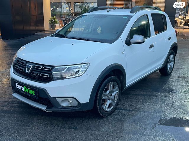 דאצ'יה סנדרו