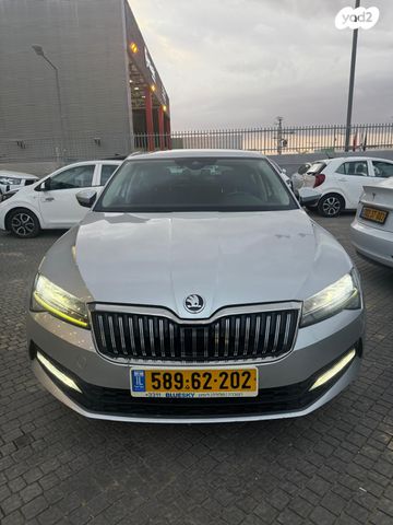 מודעת רכב סקודה סופרב