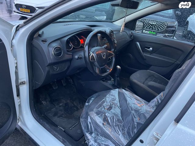 דאצ'יה סנדרו