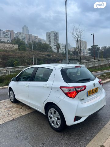 מודעת רכב טויוטה יאריס 1