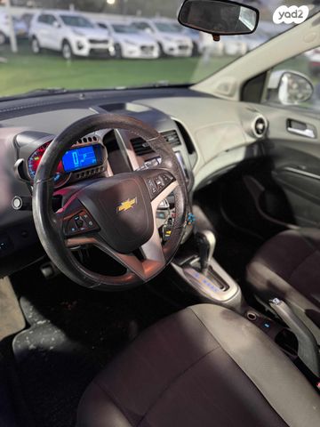 שברולט סוניק