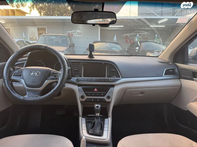 יונדאי אלנטרה