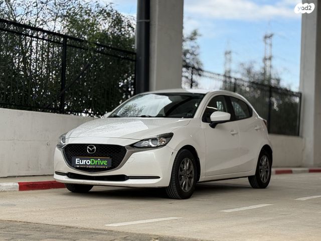 מודעת רכב מאזדה 2