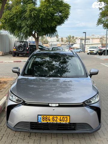 מודעת רכב ג׳ילי Geometry C 2