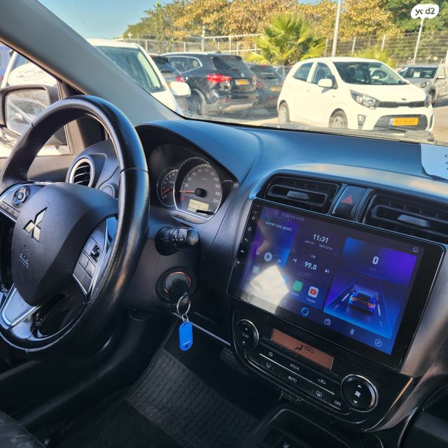 מיצובישי ספייס סטאר