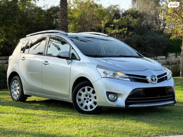 טויוטה ורסו