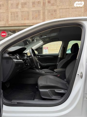 סקודה אוקטביה 