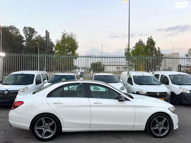מרצדס-בנץ C-class