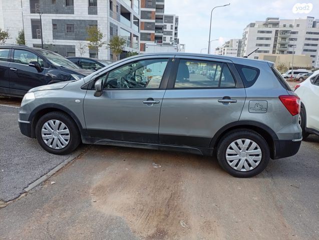 מודעת רכב סוזוקי קרוסאובר