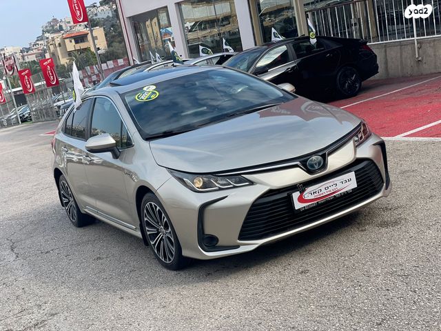 מודעת רכב טויוטה קורולה