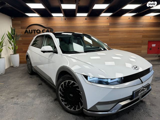 יונדאי איוניק 5