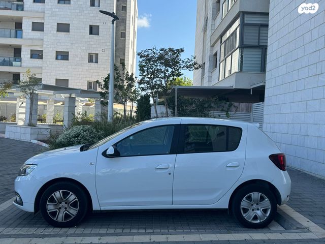 דאצ'יה סנדרו