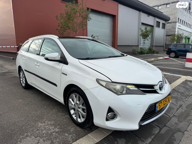 טויוטה אוריס