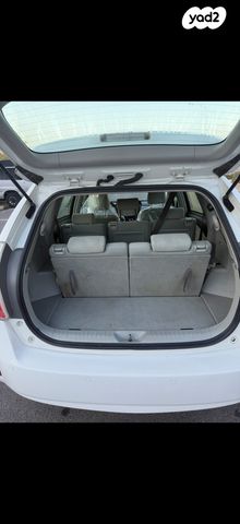 טויוטה פריוס פלוס