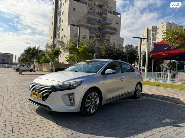 יונדאי איוניק