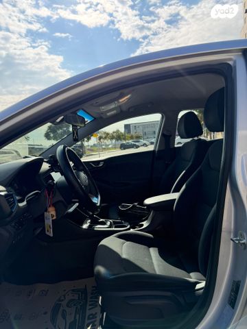 יונדאי איוניק