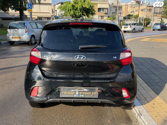יונדאי i10