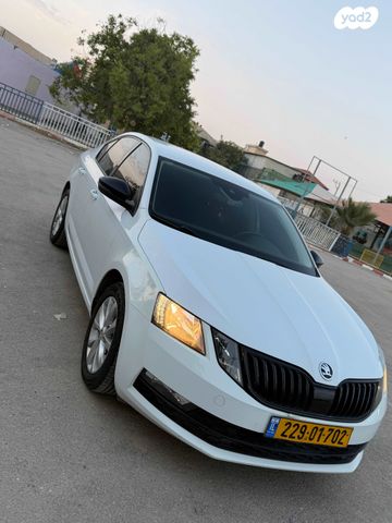 סקודה אוקטביה