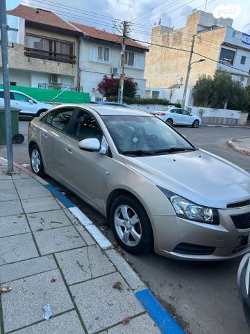 שברולט קרוז