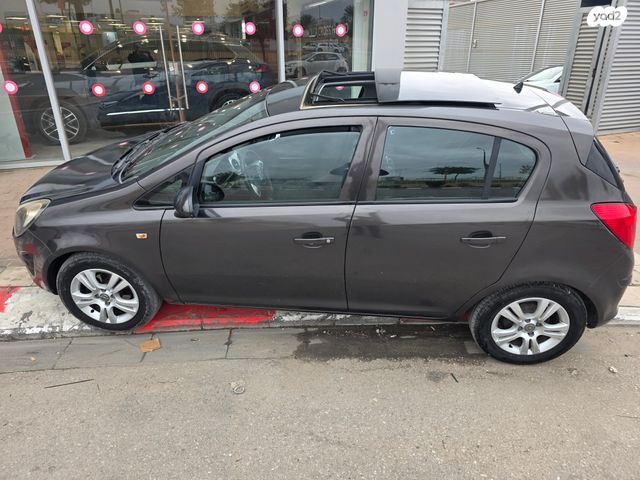 מודעת רכב אופל קורסה