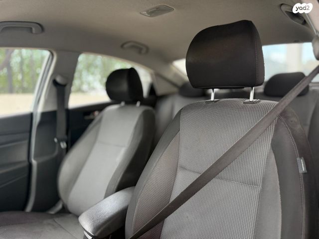 יונדאי אקסנט i25