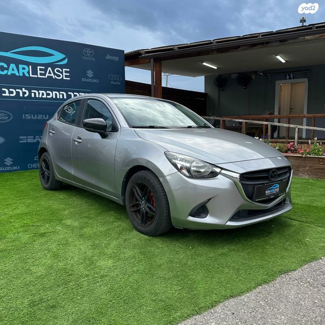 מודעת רכב מאזדה 2