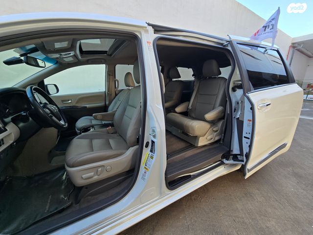 טויוטה סיינה