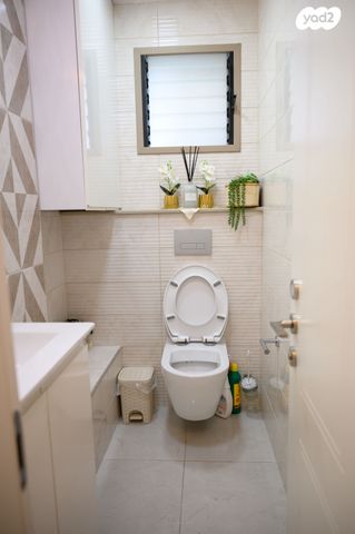 דירה, הדקל 17, מנחם בגין, עכו