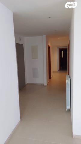 דירה, משה קול 42, בית הכרם, רמת בית הכרם, ירושלים