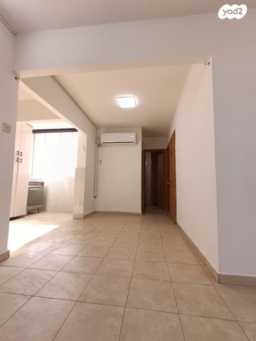 דירה, מרחבים 1329, נווה גן, דימונה