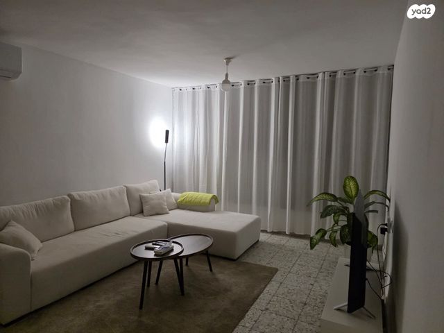 רחל הרשנזון 76