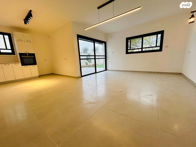 בית פרטי/ קוטג', עכו 28, נאות לון, באר שבע