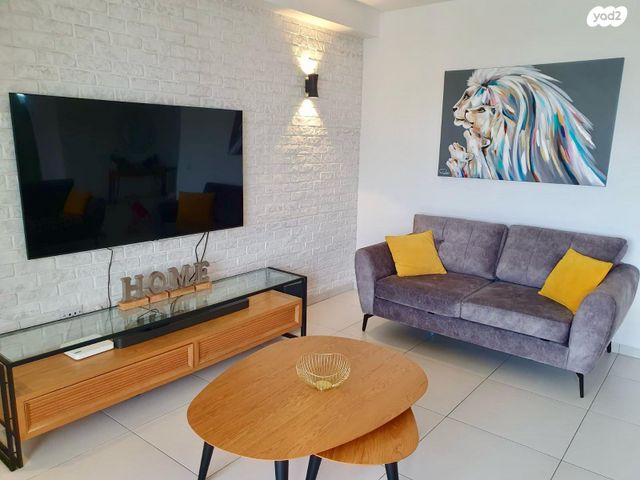 דירה, עפרה חזה 18, משכנות האומנים, קרית מוצקין