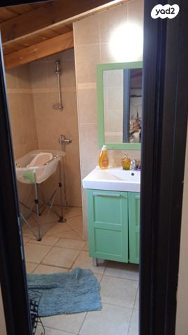 בית פרטי/ קוטג', השקד 7, רמת מנחם בגין, צפת