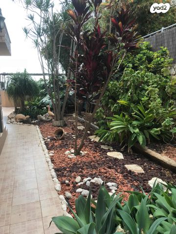 בית פרטי/ קוטג', מעלה ההר 1, כפר ראש הנקרה, כפר ראש הנקרה