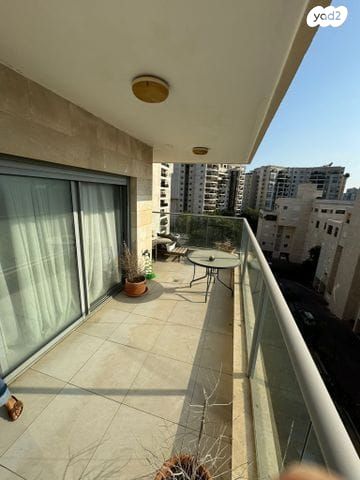 דירה, שדרות לוי אשכול 114, הגוש הגדול, רמת אביב החדשה, נופי ים, תל אביב יפו