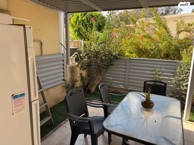 דירת גן, משעול הקורא 10, שאר העיר, עומר