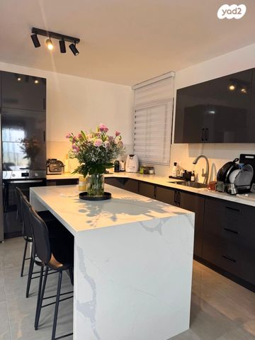 דירה, הרב אבא אבוחצירה 11, שדרות בפארק, שדרות