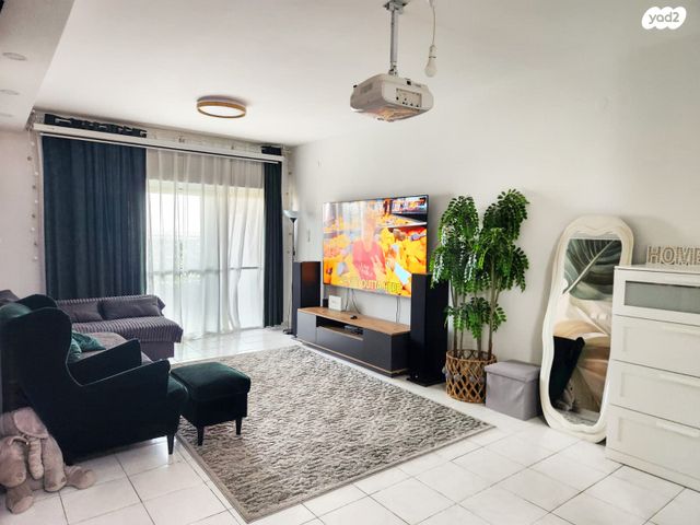 דירה, יעקב חזן 11, נווה יוסף, חיפה