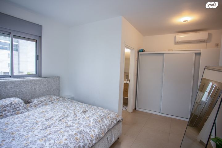 דירה, היסעור 1, החותרים, טירת כרמל