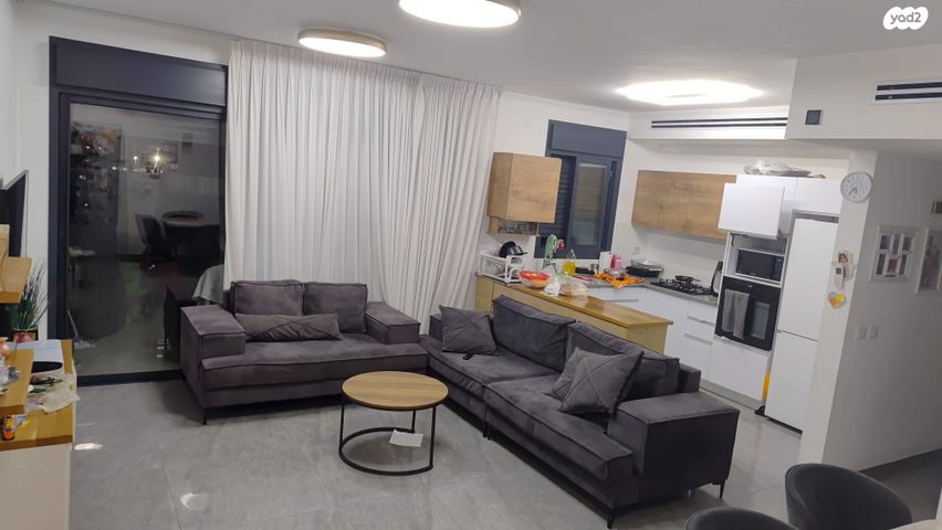 יעקב תמרי 17