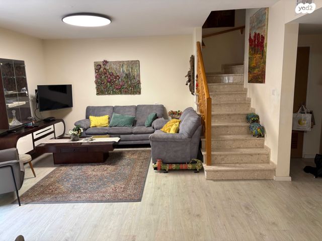 בית פרטי/ קוטג', יהלום 10, אבני חן, רחובות