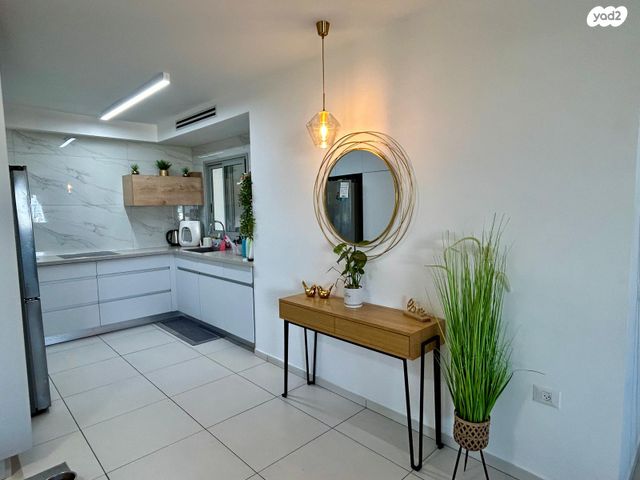 דירה, עפרה חזה 18, משכנות האומנים, קרית מוצקין