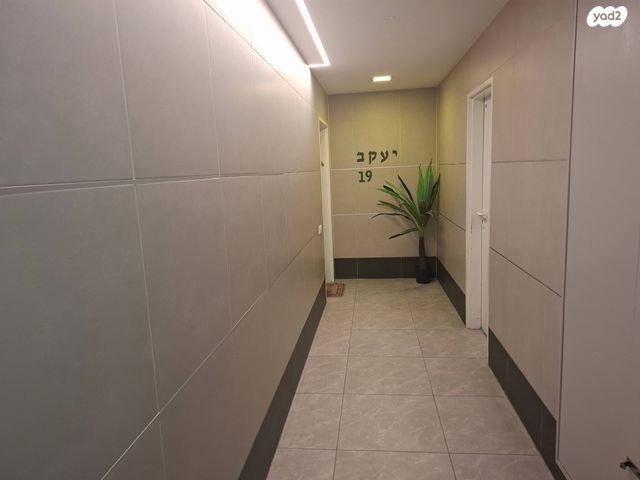 דירה, האימהות 10, סביוני נצר סירני, נס ציונה